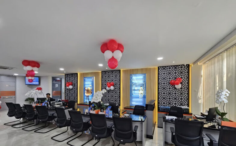 Semarak HUT ke-81 RI, BRI BO Kemayoran Percantik Kantor dengan Dekorasi Merah Putih
