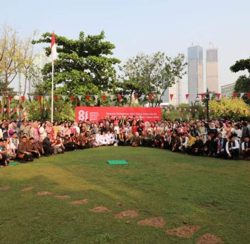 Semarak Kemerdekaan, Pekerja BRI Region 6 Tampil dalam Balutan Baju Adat dan Wastra Nusantara