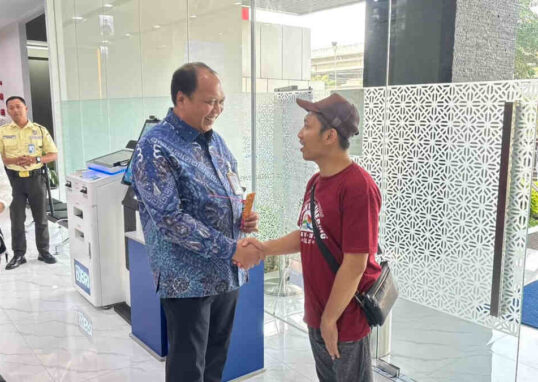 Hari Pelanggan Nasional, BRI BO Kalimalang Hadirkan Pelayanan Hangat dan Berkesan