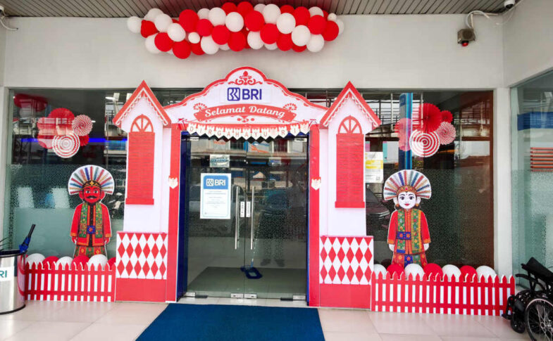 Sambut HUT ke-81 RI, BRI BO Rawamangun Semarakkan Kantor dengan Dekorasi Nuansa Merah Putih